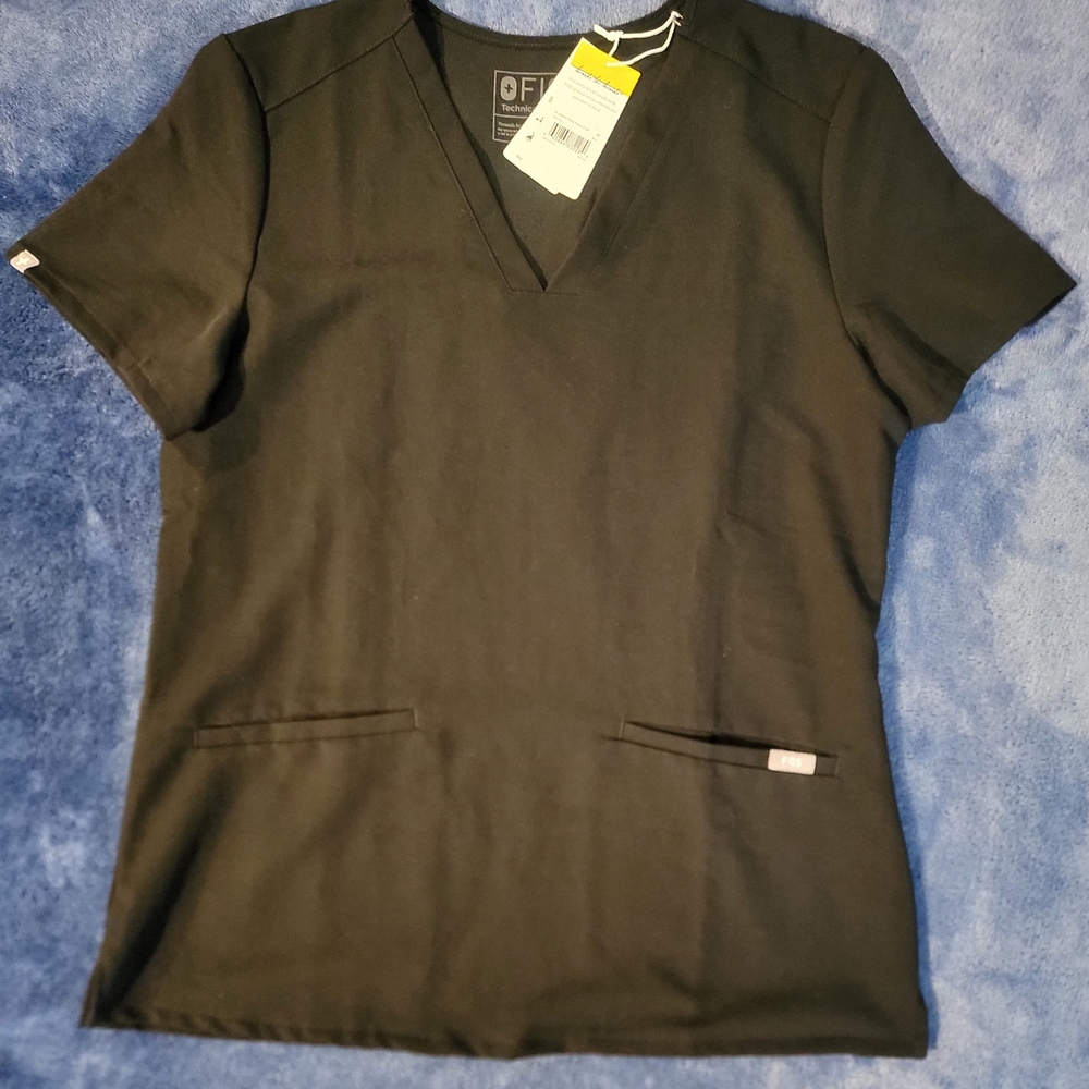 Figs Black Casma Scrub Top NWT